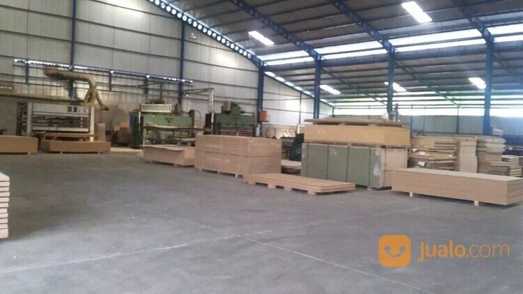 Pabrik Kayu Olahan Masih Beroperasi di Beji Pasuruan