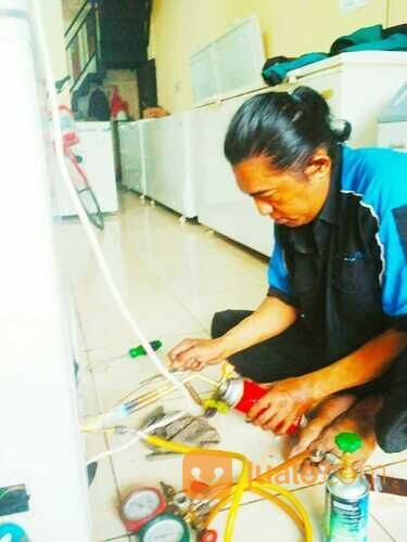 Service Freezer Bekasi HP/WA 082118215803