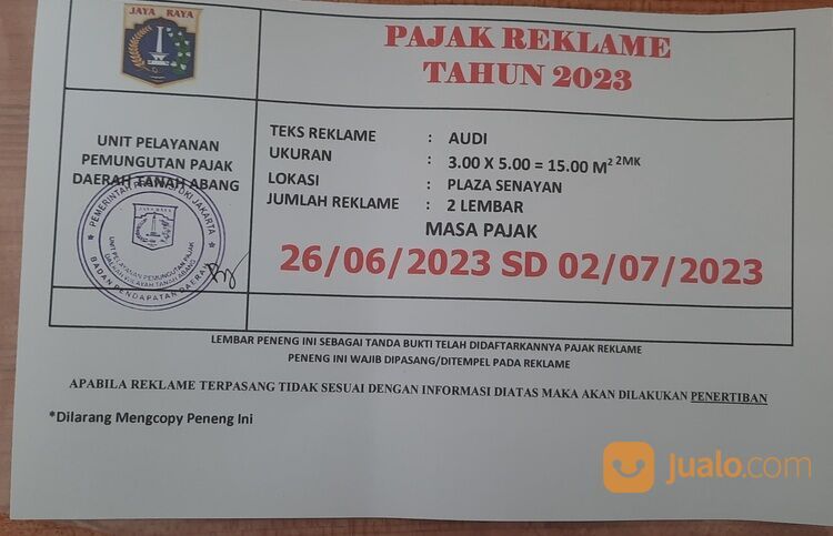 PASANG UMBUL-UMBUL SENAYAN