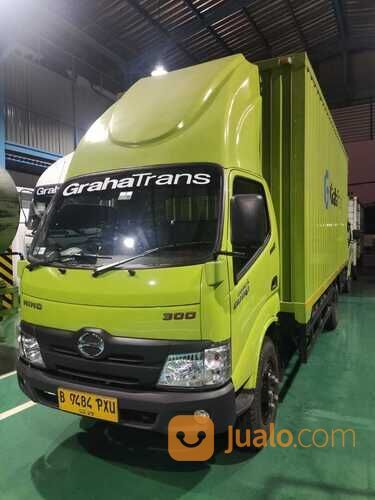 Hino Dutro 136 MD - MDL 6 Ban, Medium Duty Truck yang dapat diandalkan