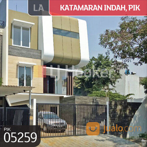 Rumah Katamaran Indah, PIK, Jakarta Utara