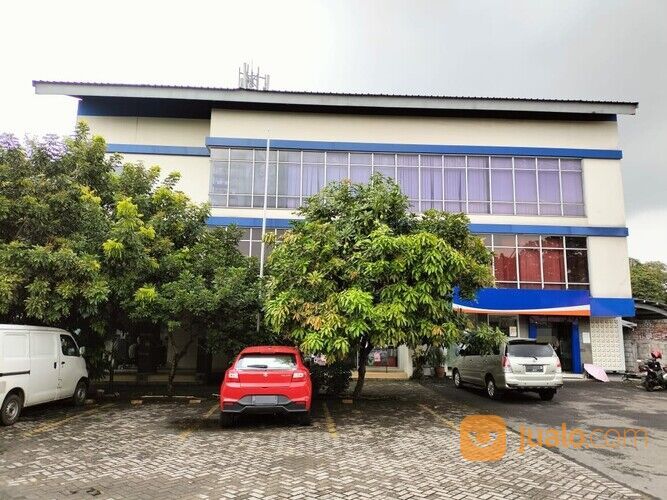 Gedung Kantor Strategis di Lenteng Agung Kota Jakarta Selatan