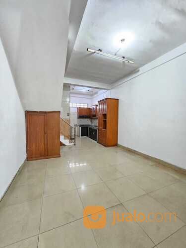 Rumah Komplek Mados Baru (Jalan Madio Santoso - Krakatau) Medan