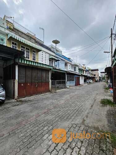 Rumah Komplek Mados Baru (Jalan Madio Santoso - Krakatau) Medan