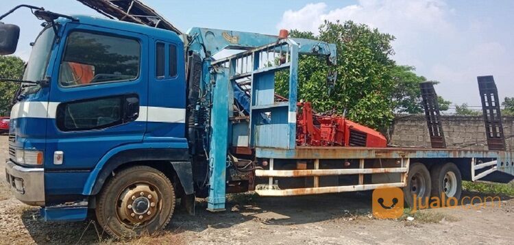 Unit Self Loader Truck Crane Mitsubishi Super Great kapasitas 5 Ton