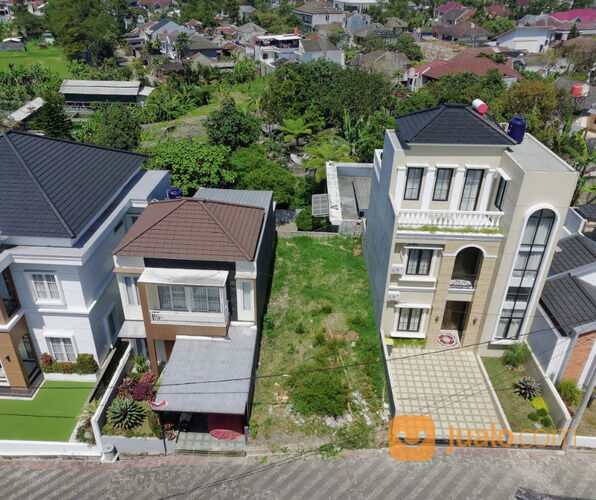 Rumah Rasa Villa: Kenyamanan dan Akses Dekat Sersan Bajuri, Lembang