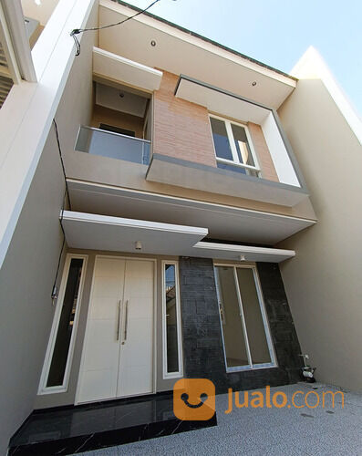 New House Manyar Kerta Adi, 5 Menit Ke Galaxy Mall, 3 Menit Ke ITS