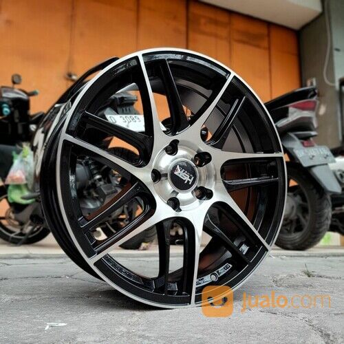 Velg Mobil Ring 17 WURZBURG CS XH152 HSR Buat Xpander Terios HRV Innova