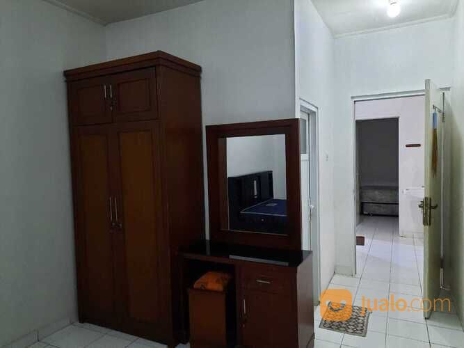 Rumah 2 lantai luas 150m2 type 3KT di Pancoran Jakarta Selatan