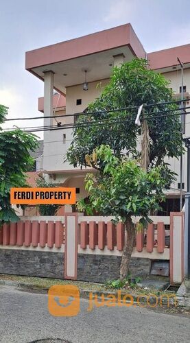 Taman laguna cibubur lokasi bagus dipinggir jalan alternatif