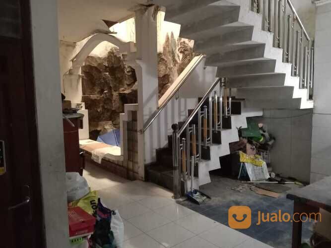 Manyar Indah no 30 Surabaya