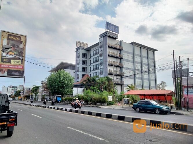 Tanah Jogja Jl.MAGELANG KM4 Utara Hotel GRAND SERELA Lt 4948 m² ld 34m