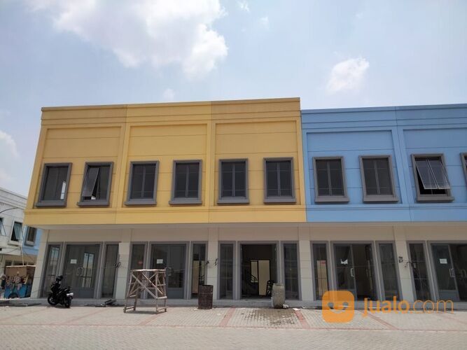 Ruko Maggiore Grande Gading Serpong Hadap Jalan Samping Tp Keliatan Dari Jalan