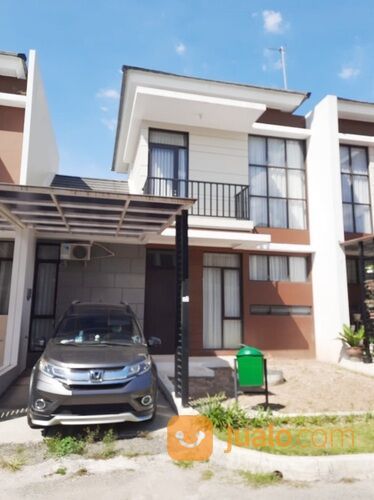 Rumah 2 lantai luas 112m2 Type 4KT, Perumahan Grahayana Karawang Barat