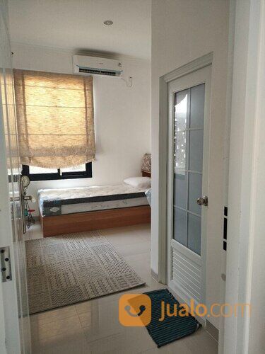 Rumah Kost 3 Lantai Bangunan Baru dekat Kampus Ui Depok