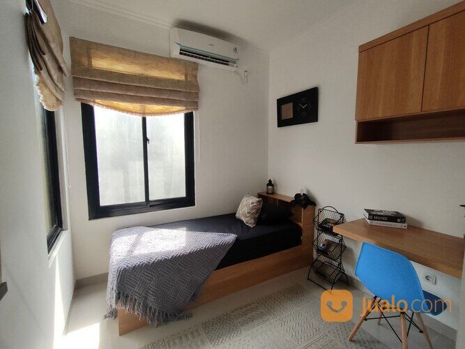 Rumah Kost 3 Lantai Bangunan Baru dekat Kampus Ui Depok
