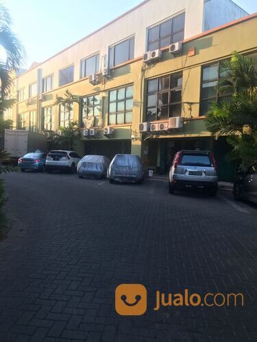 Ruko Plaza Segi 8, Jl Pattimura