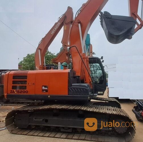 Excavator Hitachi ZX200-5G Tahun 2019