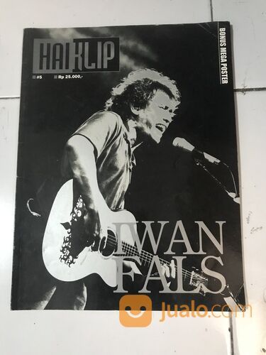 Buku majalah Hai Klip #5: IWAN FALS, tahun 2002