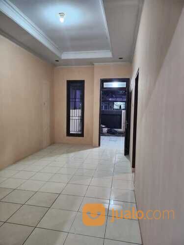 Rumah Baru Siap Huni Lokasi Dekat Kantor Kelurahan Bedahan Sawangan
