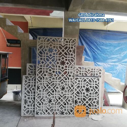 KRAWANGAN GRC MASJID MOTIF KOTAK SEGITIGA