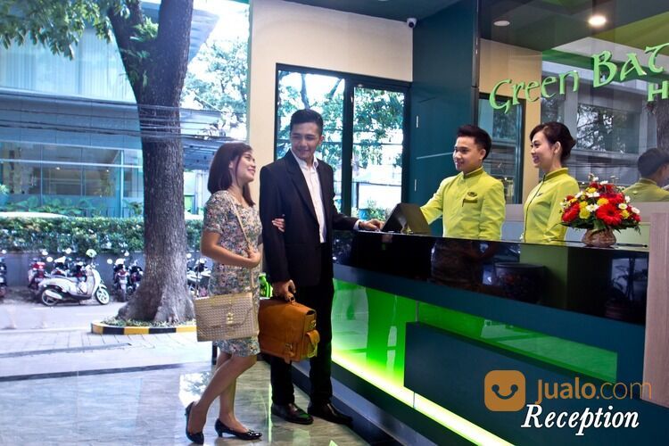 HOTEL 10 LANTAI CIHAMPELAS BANDUNG MASIH ON