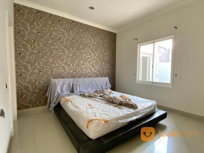 Rumah Cluster Aquamarine Phg Summarecon Serpong
