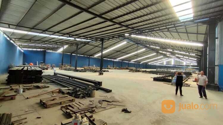 Gudang dalam Kawasan Pergudangan Legok Tangerang