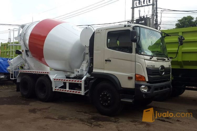 Hino Mixer 8 Kubik FM 260 JM Surabaya  Jualo