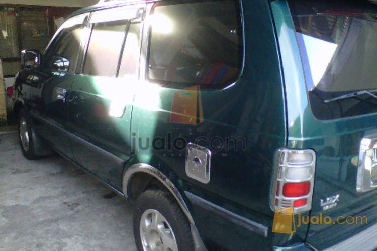  mobil  toyota kijang  LGX  tahun 2000 istimewa Yogyakarta  