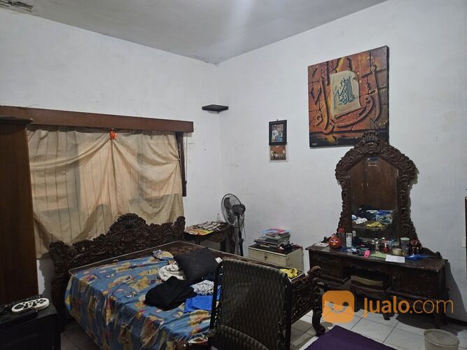 FLASH SALE Rumah 2 Lantai Bratang Binangun Surabaya LT 12x25 Siap Huni 8KT