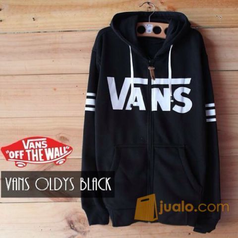 jaket vans off the wall