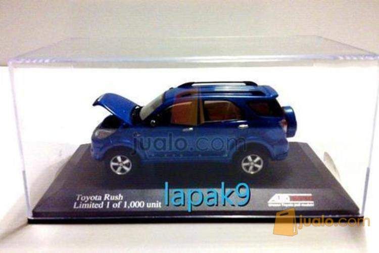 diecast toyota rush