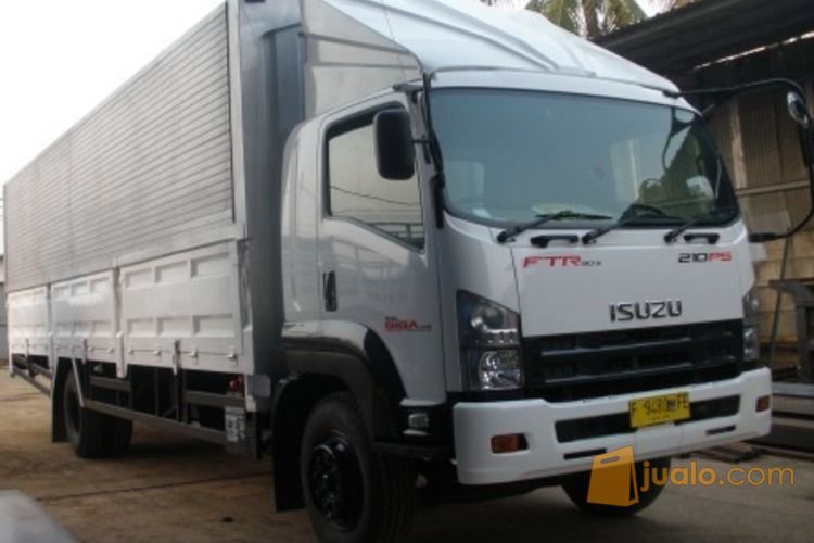  Isuzu  Giga  FTR 190 PS WingBox Jakarta Timur Jualo