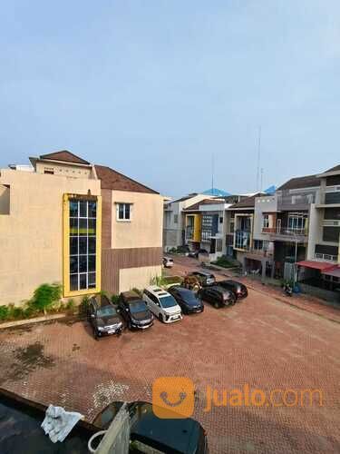 VILLA KOMPLEK GRAHA MANSION DI GRAHA METROPOLITAN MEDAN MURAH DAN DESIGN SUKA-SUKA