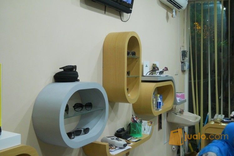 Gambar Untuk Etalase Display Toko Semarang
