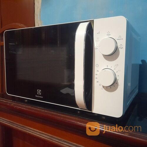 Microwave Oven Baru Electrolux EMM20K18GW