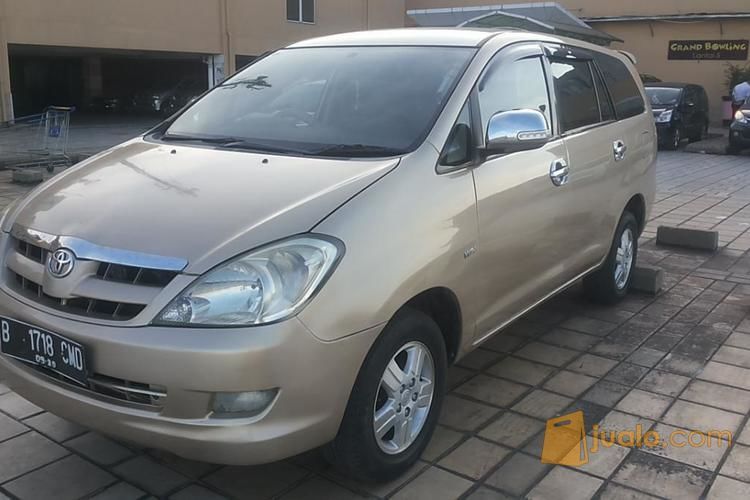  Toyota  Kijang  Innova Type  G  Manual 2004 Tangerang 