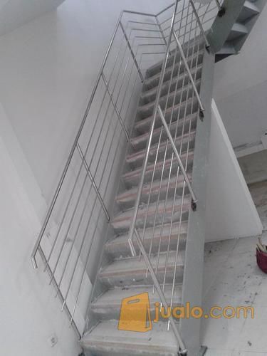 Railing Tangga Stainlees di Tangerang