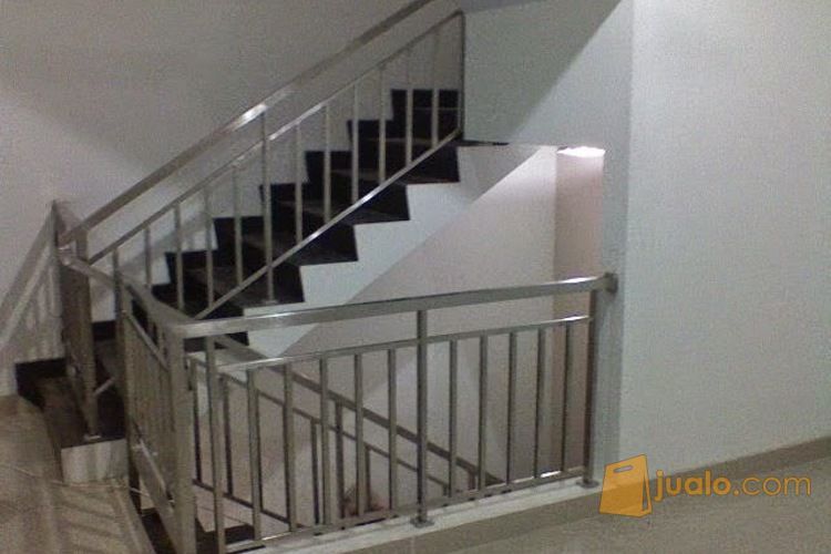 Railing Tangga Stainlees di Tangerang