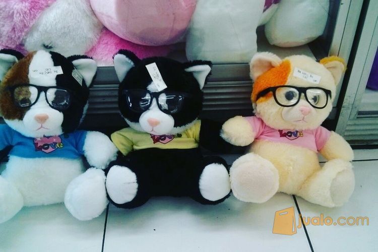 Boneka mainan anak hewan kucing  lucu menggemaskan Tokoh 