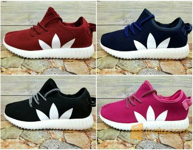 yeezy boost ladies