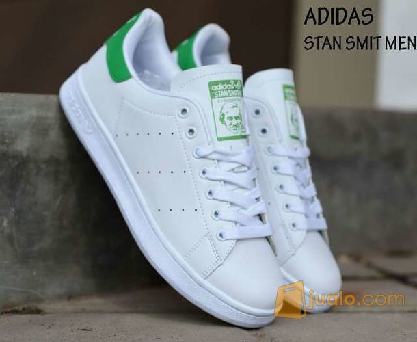 sepatu casual sneakers kuliah hangout 