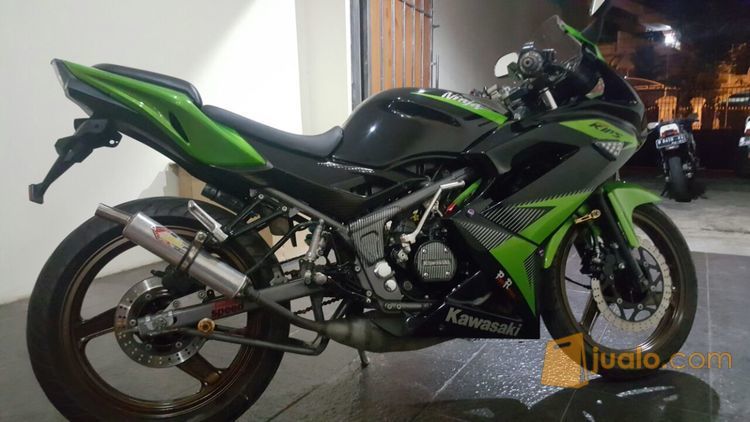 ninja 150rr 2014 hijau menggoda,mesin halus,body mulus,mantap!!