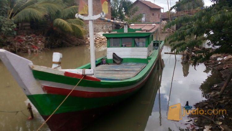 Perahu Kayu  untuk mancing Kab Serang Jualo