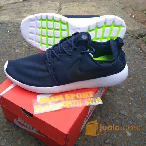 sepatu nike roshe run original