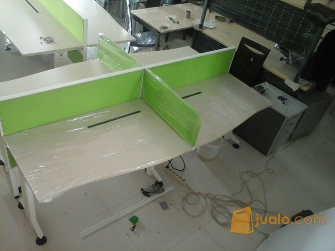 cubicle workatation meja kantor bekas Jakarta  Timur Jualo
