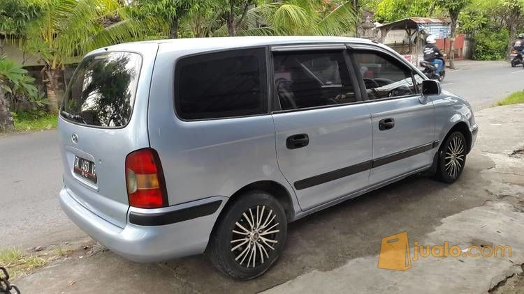 hyundai trajet 2004 asli bali