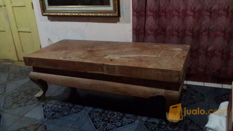 meja kayu  jati  utuh Yogyakarta  Jualo