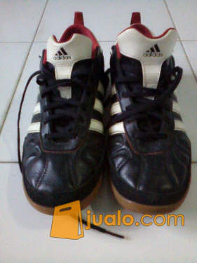 adidas adinova futsal